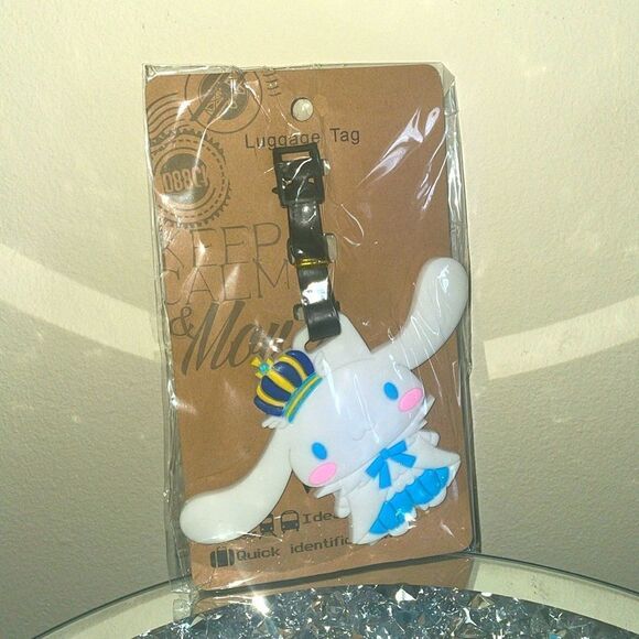 New Cinnamon roll sanrio hello kitty friend travel vacay rubber luggage tag - Picture 2 of 4